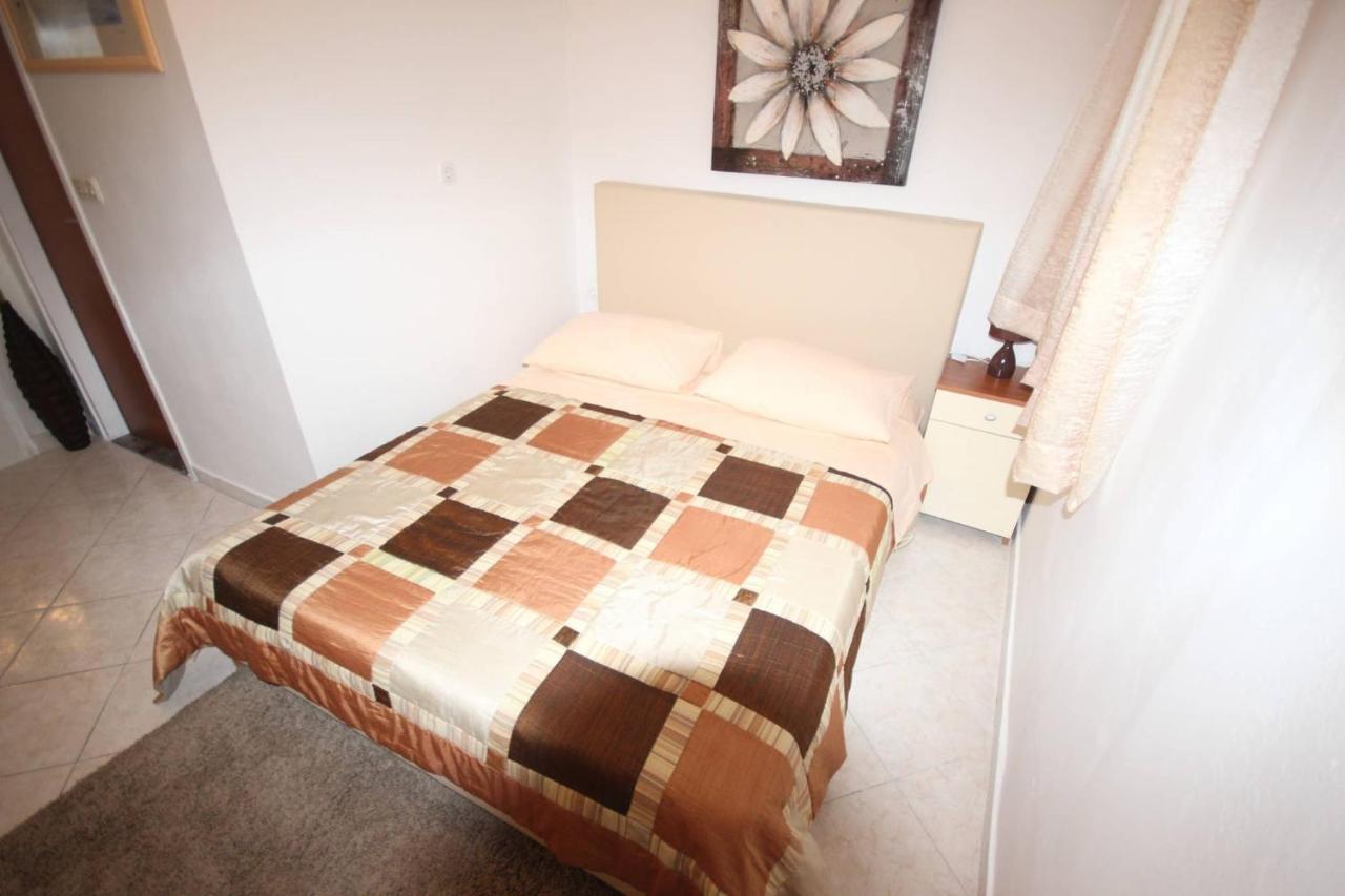 Small Apartment For A Great Holiday Zadar Exterior foto